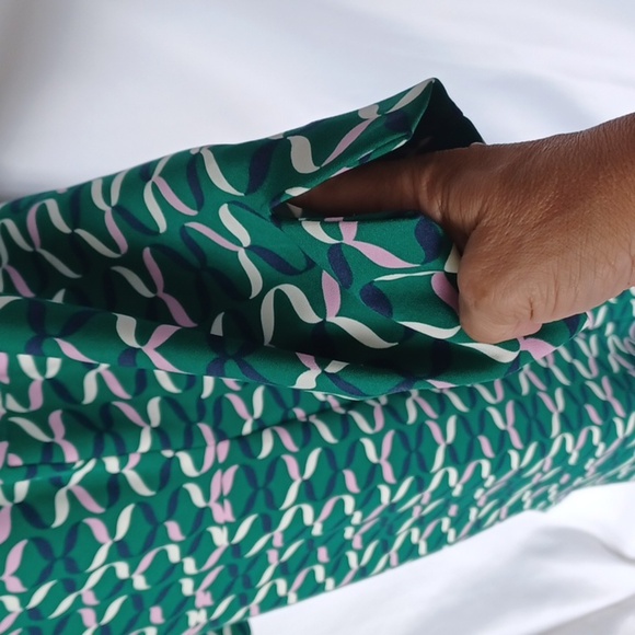 Boden Dress 12R US Violet in Forest Ribbons Green Pink Tulip Hem - Picture 5 of 7